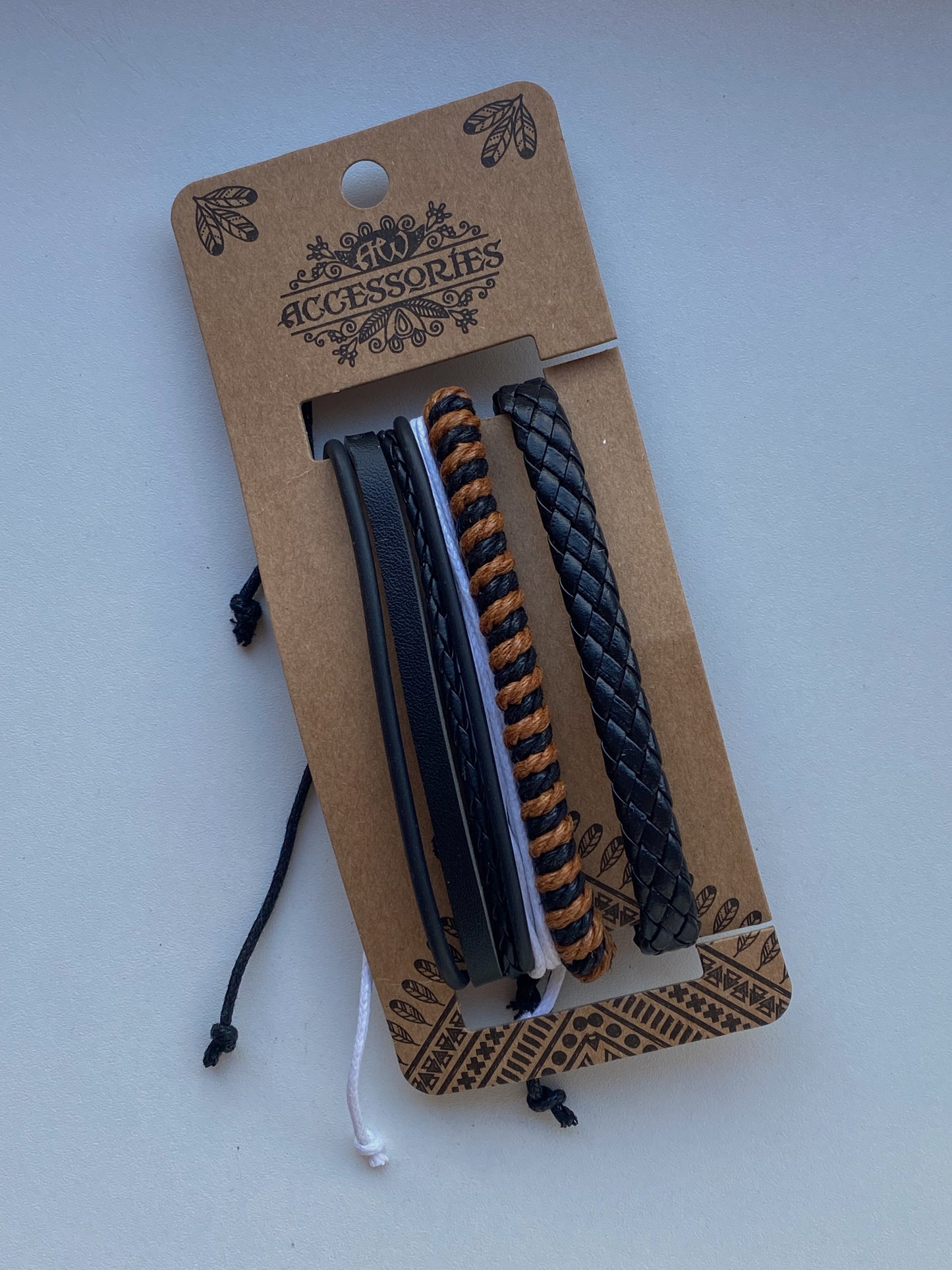 Vyriškų apyrankių rinkiniai