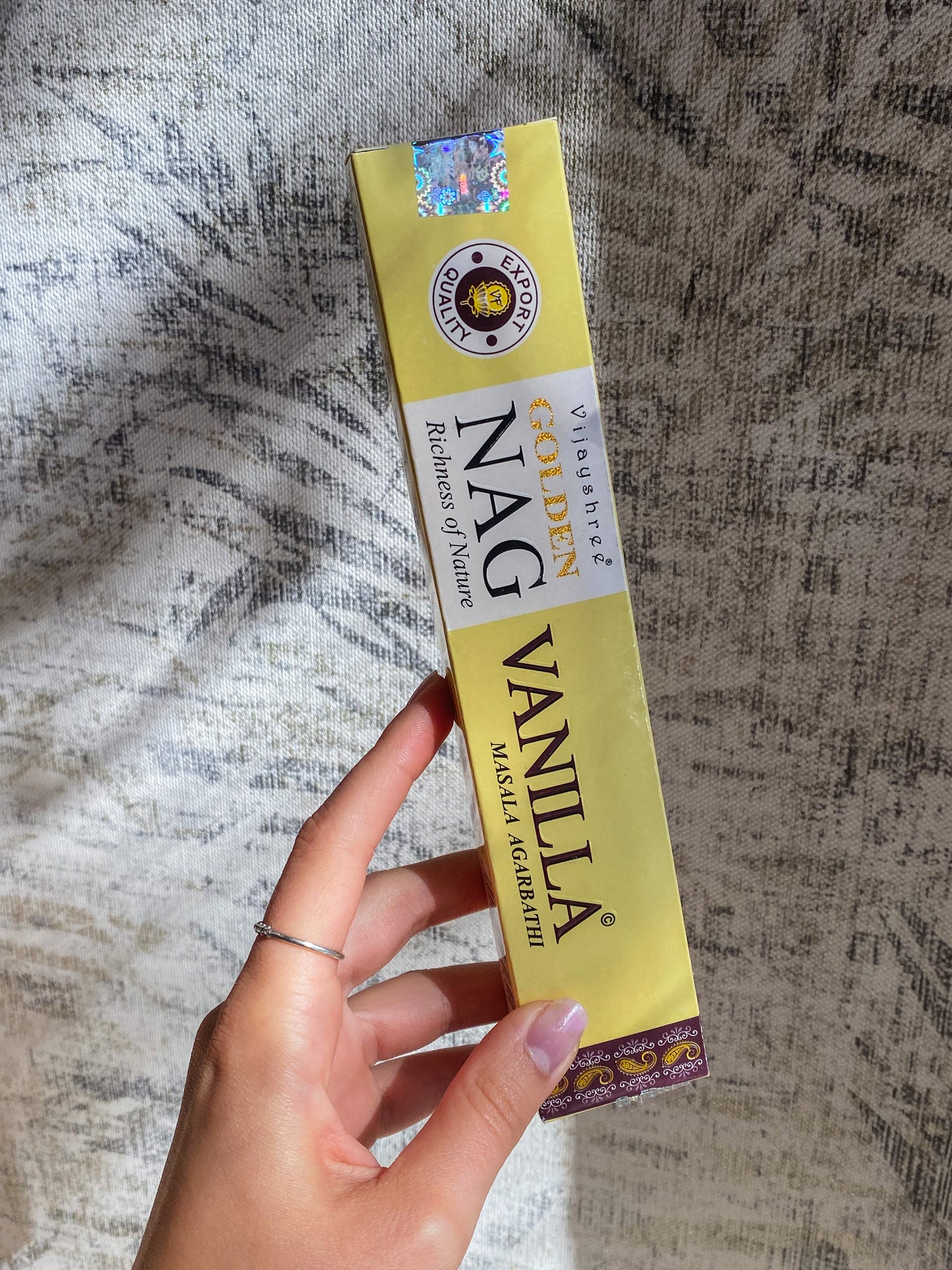 "Golden Nag" smilkalai