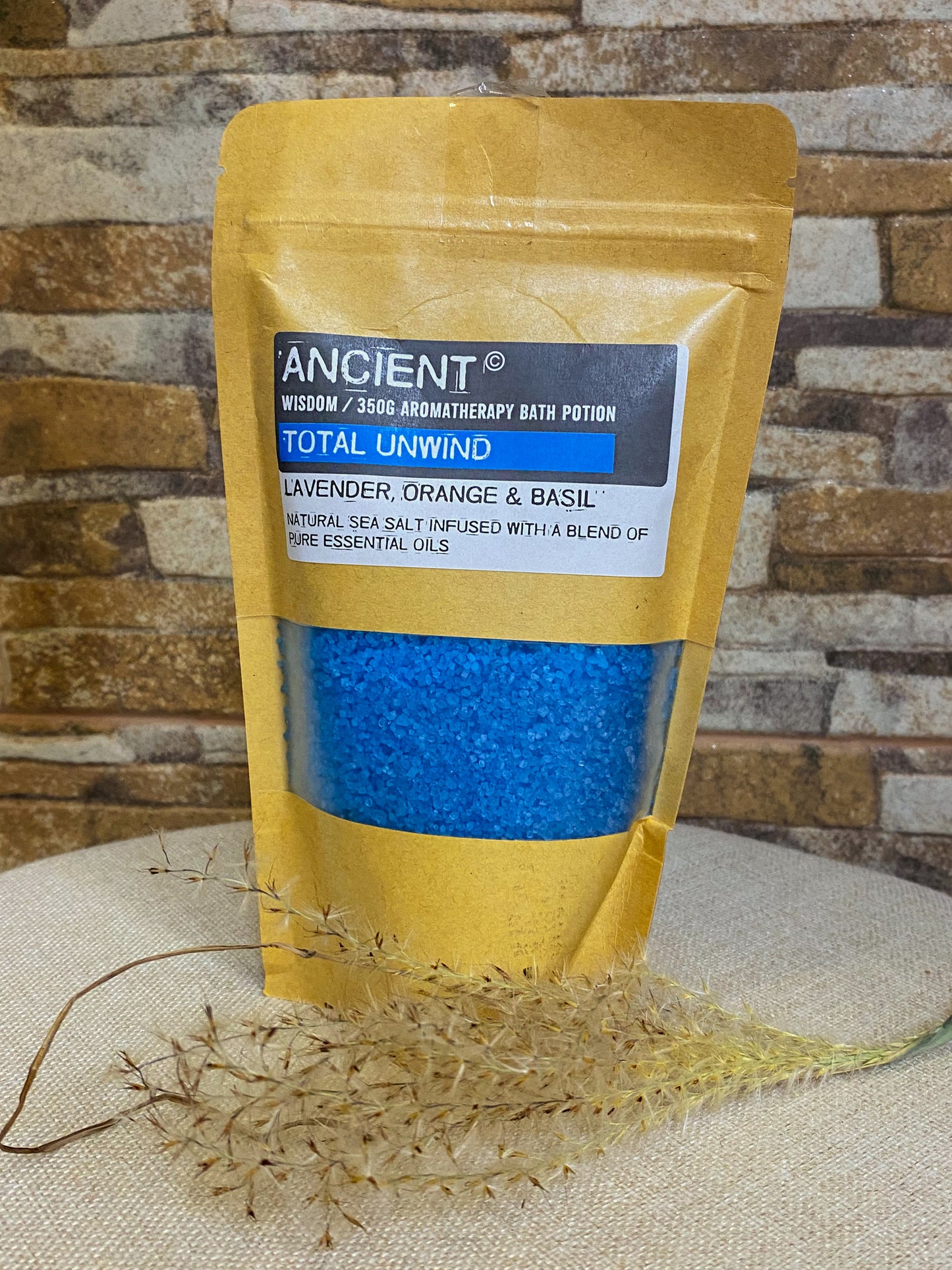 Aromaterapinės vonios druskos "Total Unwind"