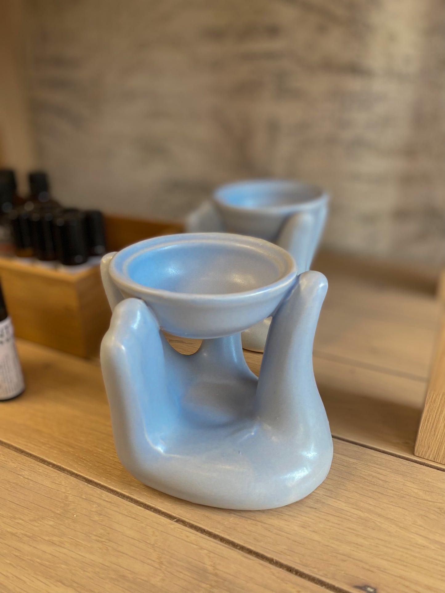 Aliejaus degiklis "Atviros rankos"