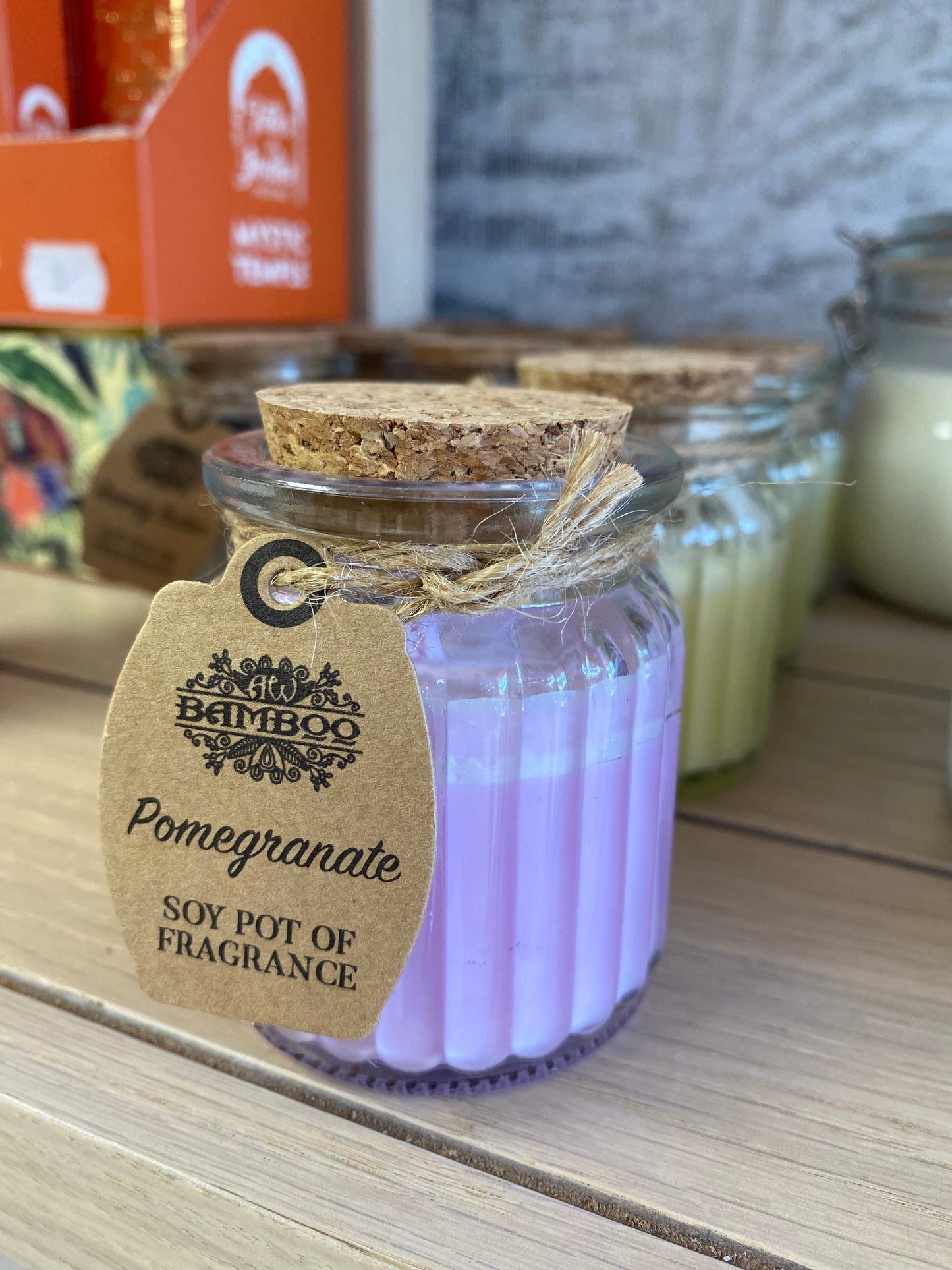 Sojų kvapnioji žvakė "Granatas"