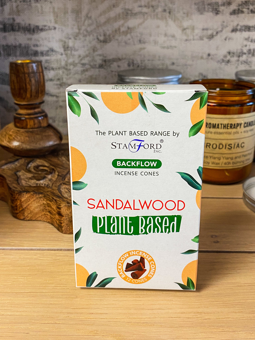 Sandalmedžio atgalinio srauto kūginiai smilkalai